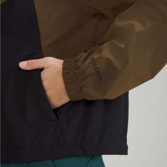 Lululemon Evergreen Cropped Full-Zip Hoodie - Picture 3 of 11